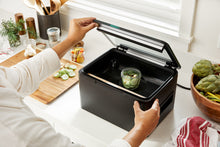 Load image into Gallery viewer, Anova Precision™ Chamber Vacuum Sealer (120V)
